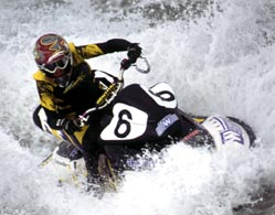 jetski.jpg (20681 bytes)